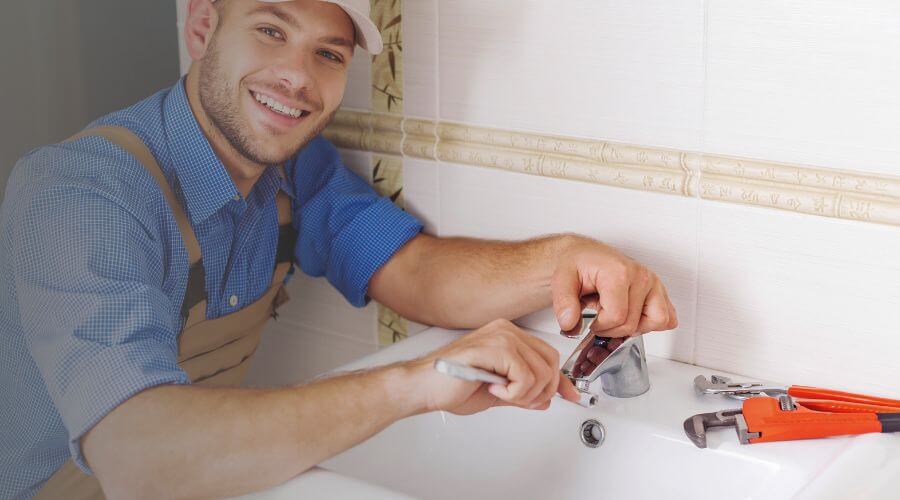 Handle or spout repair in Albion, MI